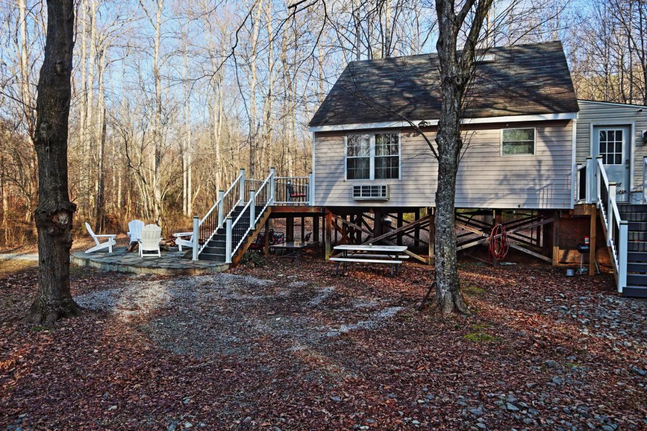Our Private Wooded Cabin Chatham Exterior photo